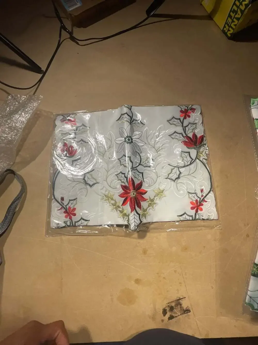 Christmas Poinsettia Embroidery Cutwork Holiday Table Runner